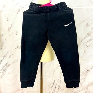 Nike black sweatpants size 5